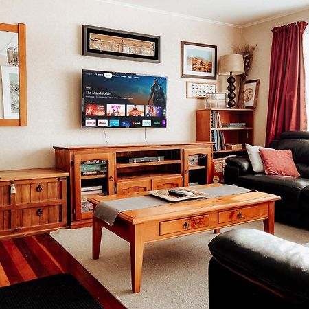 Alpine House Tongariro - Turangi Holiday Home Екстер'єр фото