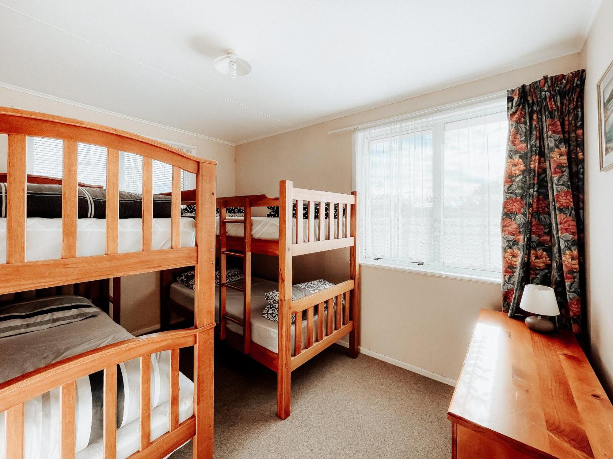 Alpine House Tongariro - Turangi Holiday Home Екстер'єр фото